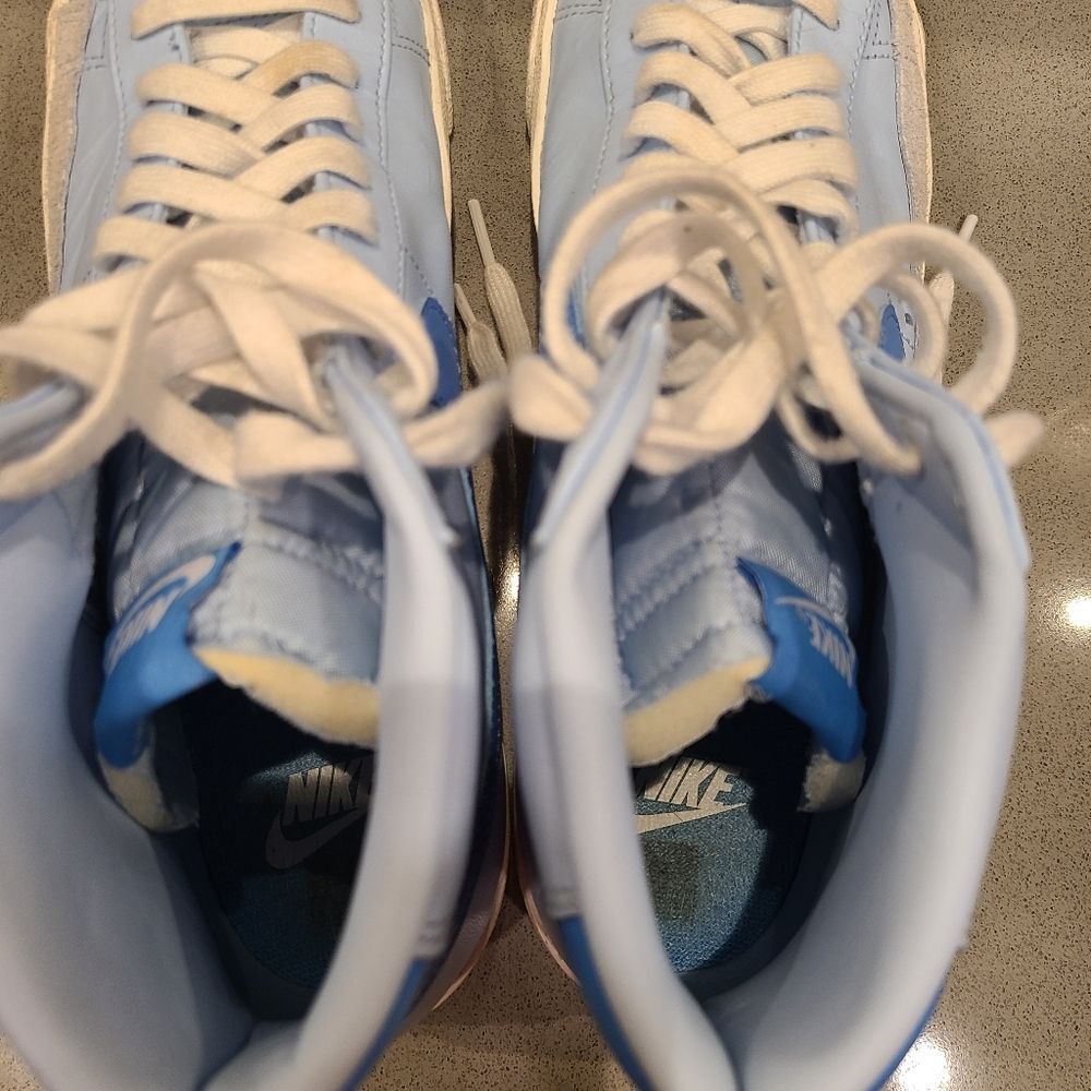 Nike High-Top Sneakers  Blaxer Mid  Light Blue and White - Picture 4 of 6